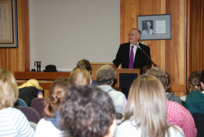 Mayor Dean Fortin speaking to Human Services' students.