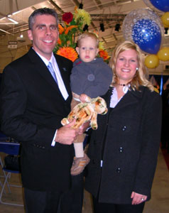 Scott Thomas and family.